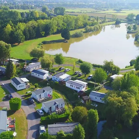 Σαλέ Mobile With Shared Pool In Saint-arnoult *