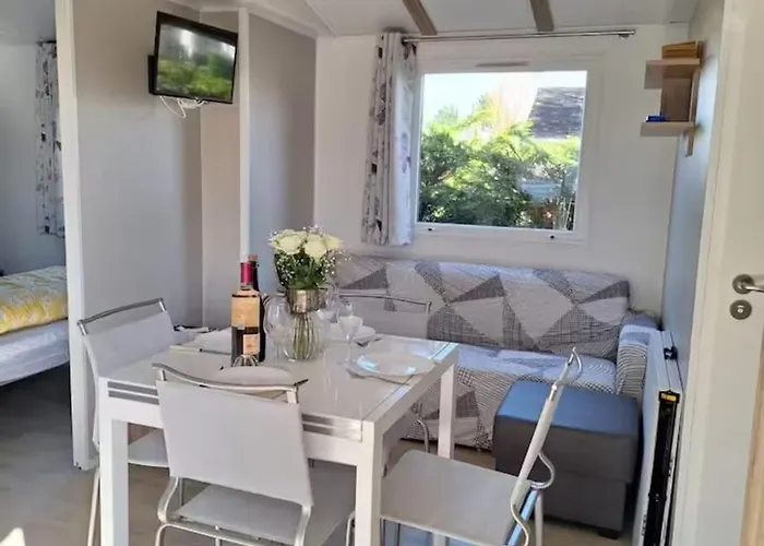 Mobile With Shared Pool In Saint-arnoult Saint-Arnoult (Calvados)