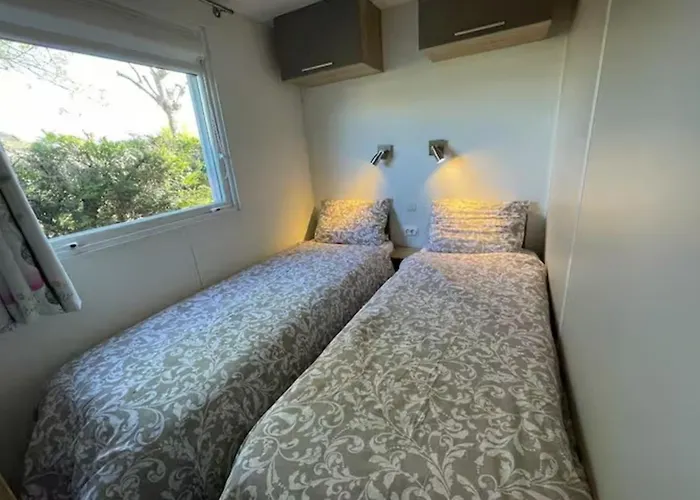 Mobile With Shared Pool In Saint-arnoult * Saint-Arnoult (Calvados)