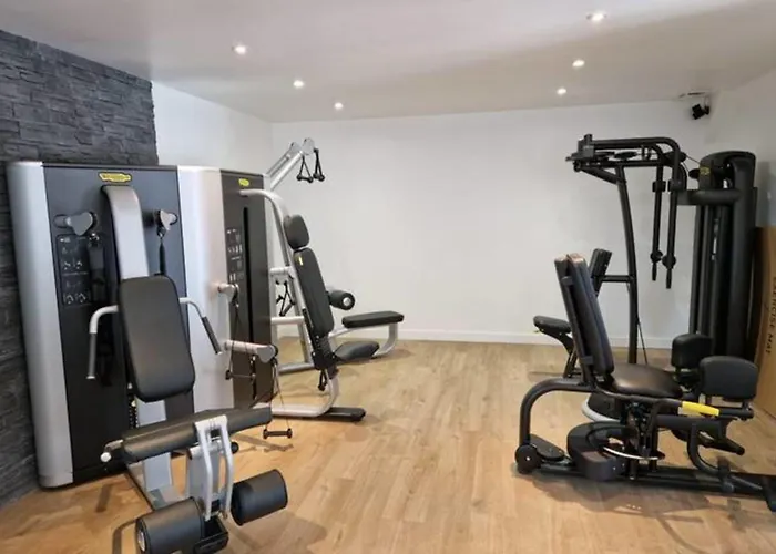 Mobile With Shared Pool In Saint-arnoult Domek alpejski