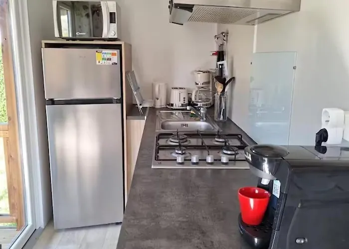 Domek alpejski Mobile With Shared Pool In Saint-arnoult *